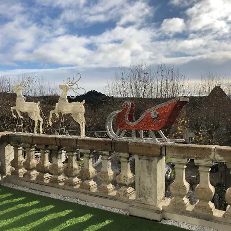 Maison De Mallast Couette-café 3*