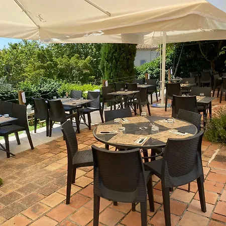 Maison De Mallast Frühstückspension 3*