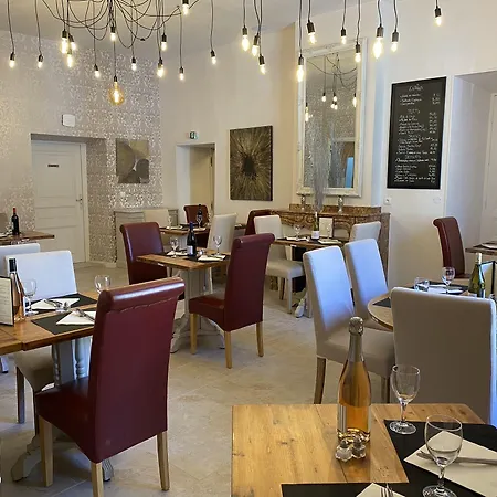 Maison De Mallast 3*