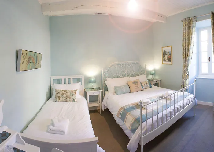 Maison De Mallast Montolieu