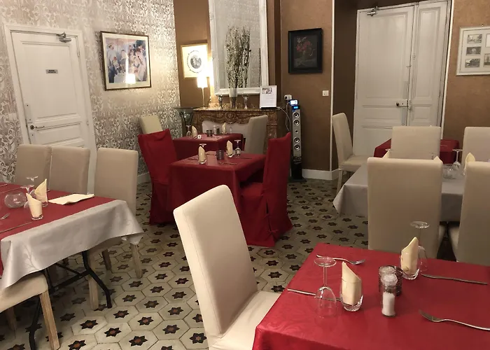 Maison De Mallast Bed & Breakfast Montolieu