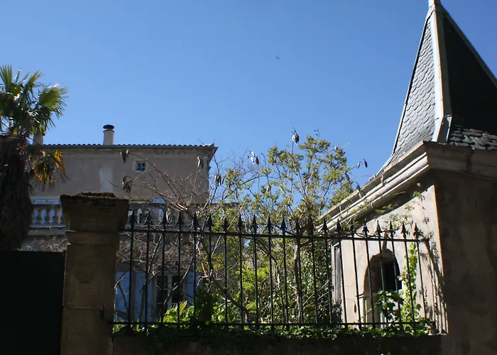 Maison De Mallast Bed & Breakfast 3*