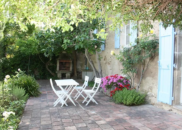 Maison De Mallast 3* Montolieu