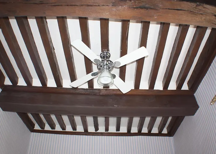 Maison De Mallast Bed & Breakfast 3*